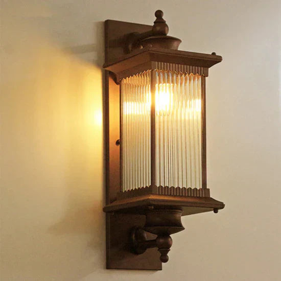 Xyda Stylish Outdoor Wall Lamp
