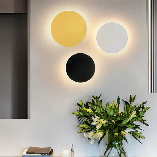 Hadro Hadro Round LED Wall Lamp | Modern Indoor Wall Lighting – Casa Solaro