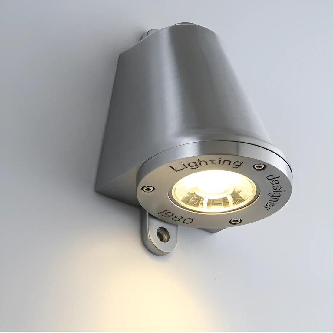 Aureva Minimalist LED Outdoor Wall Lamp