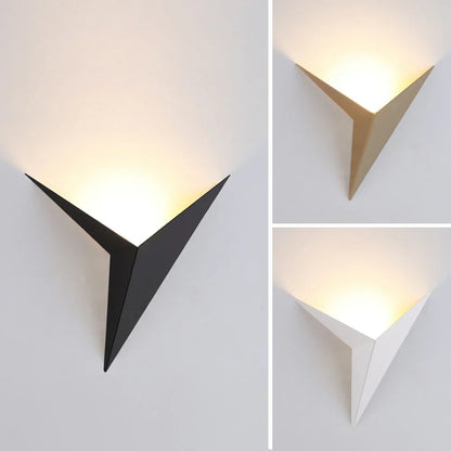 Trigon Wall Light
